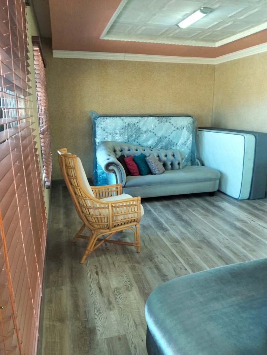 Commercial Property for Sale in Monavoni A H Gauteng