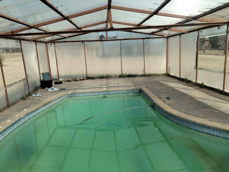 Commercial Property for Sale in Monavoni A H Gauteng