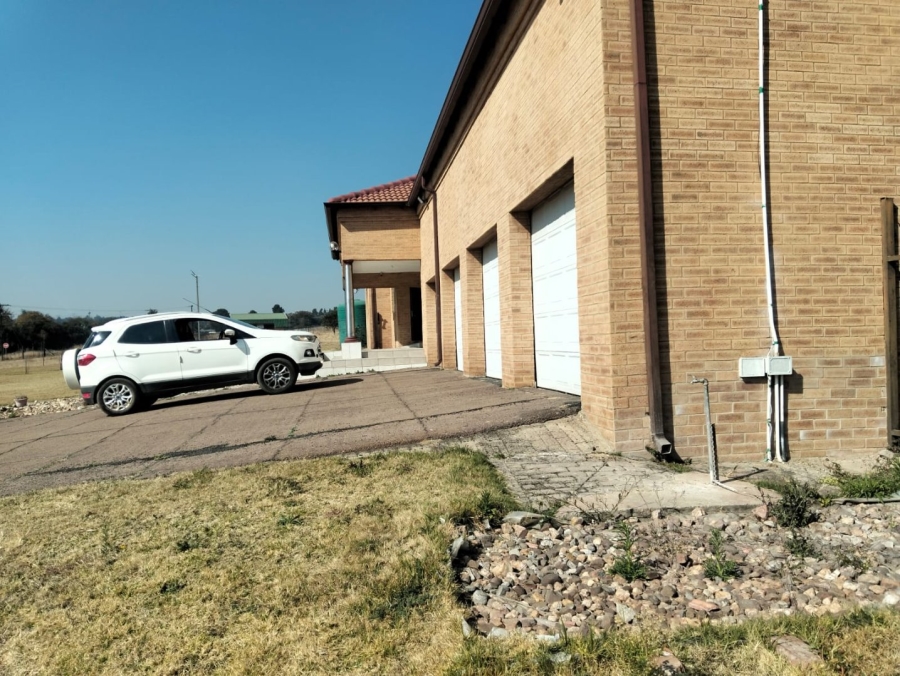 Commercial Property for Sale in Monavoni A H Gauteng