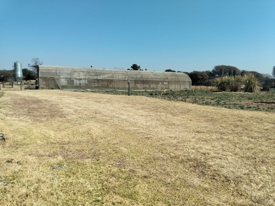 Commercial Property for Sale in Monavoni A H Gauteng