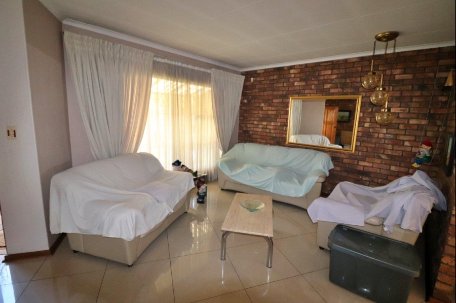 4 Bedroom Property for Sale in Primrose Gauteng
