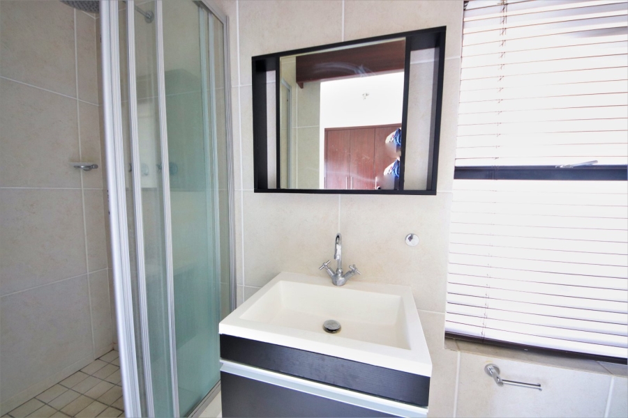 2 Bedroom Property for Sale in Acacia Gauteng