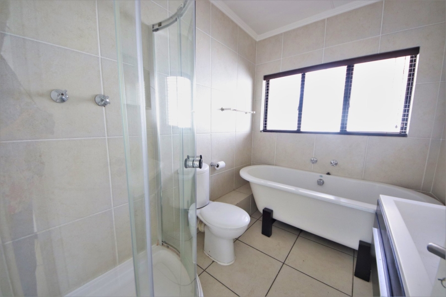 2 Bedroom Property for Sale in Acacia Gauteng