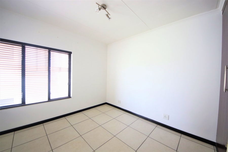 2 Bedroom Property for Sale in Acacia Gauteng