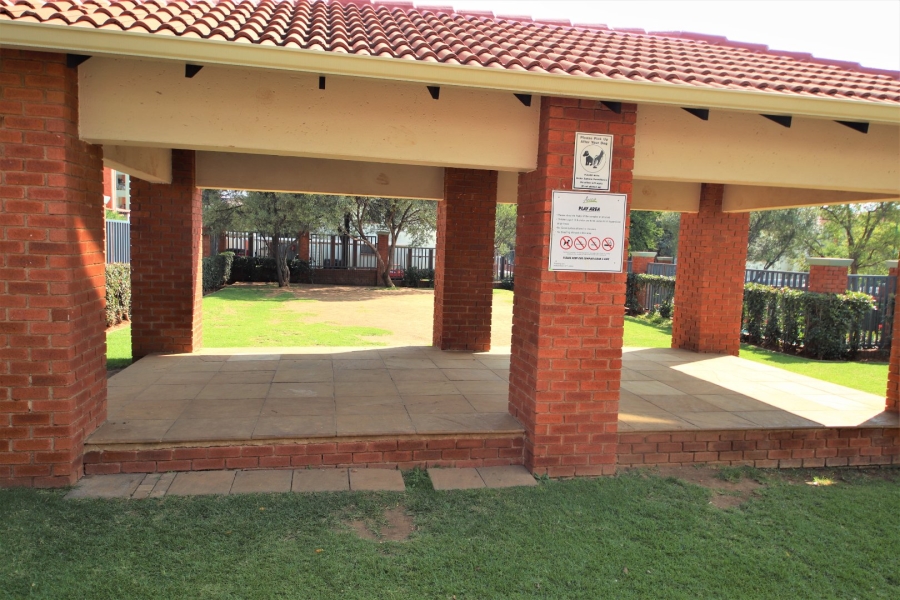 2 Bedroom Property for Sale in Acacia Gauteng