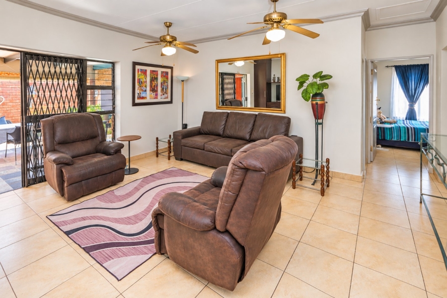 2 Bedroom Property for Sale in Wonderboom South Gauteng