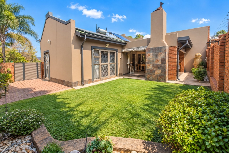 2 Bedroom Property for Sale in Wonderboom South Gauteng