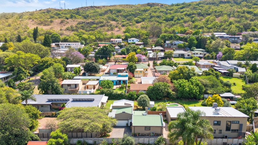 2 Bedroom Property for Sale in Wonderboom South Gauteng