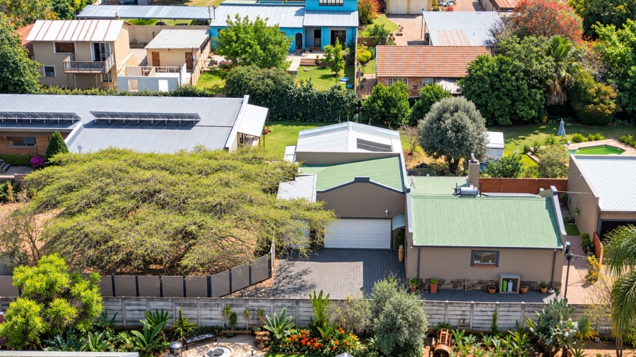 2 Bedroom Property for Sale in Wonderboom South Gauteng