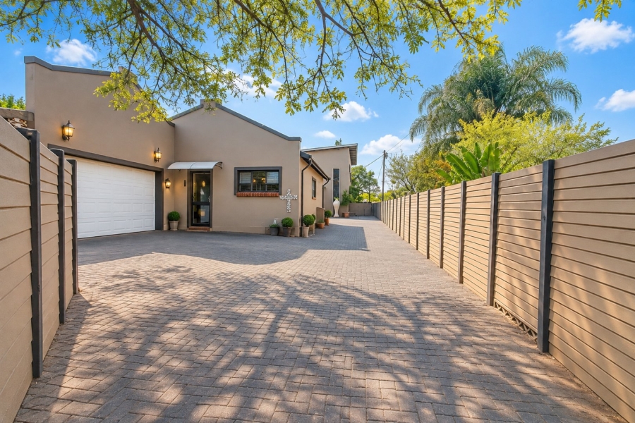 2 Bedroom Property for Sale in Wonderboom South Gauteng