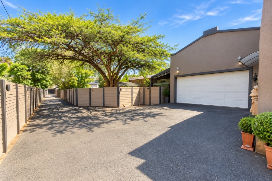 2 Bedroom Property for Sale in Wonderboom South Gauteng
