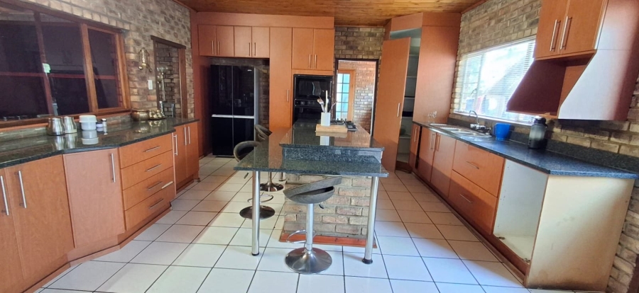 4 Bedroom Property for Sale in Daspoort Gauteng