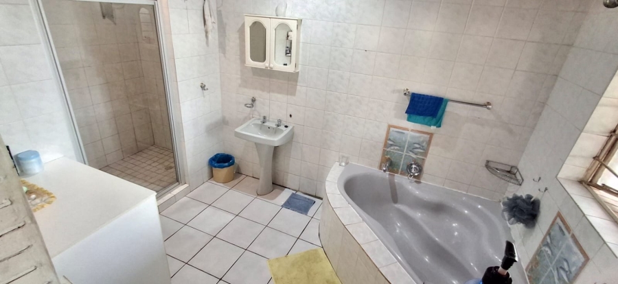 4 Bedroom Property for Sale in Daspoort Gauteng