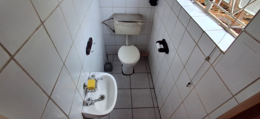 4 Bedroom Property for Sale in Daspoort Gauteng