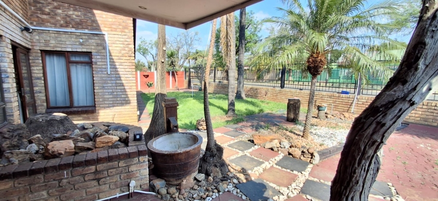 4 Bedroom Property for Sale in Daspoort Gauteng
