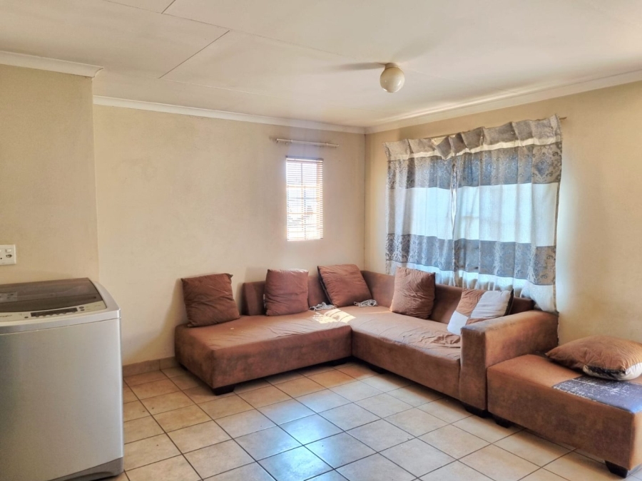 2 Bedroom Property for Sale in Sky City Gauteng
