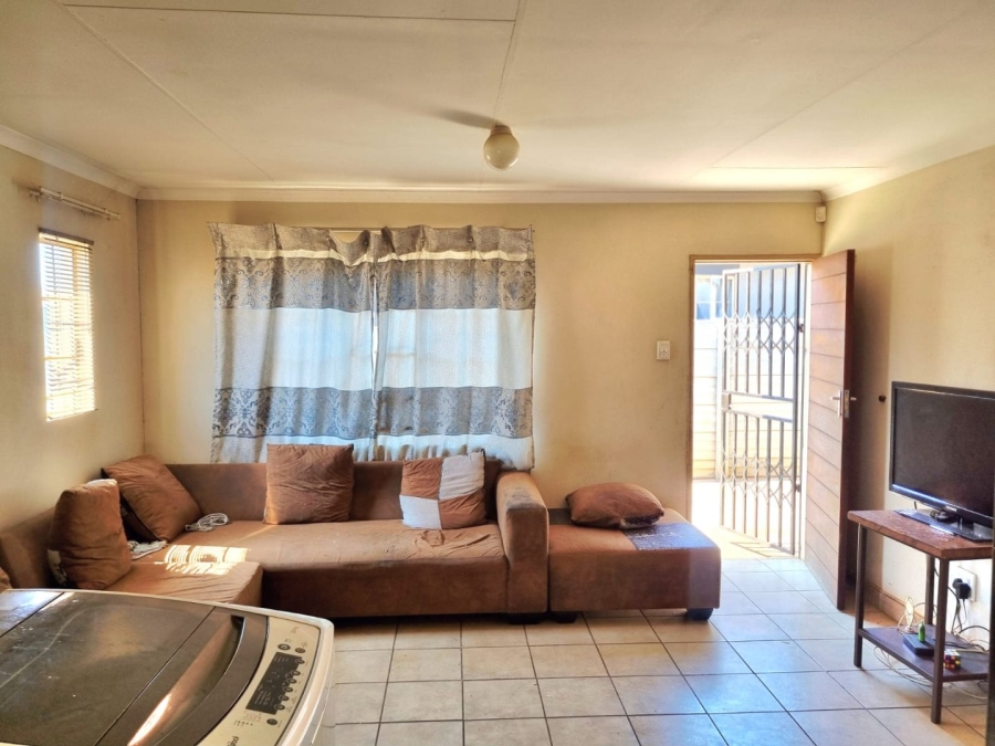 2 Bedroom Property for Sale in Sky City Gauteng