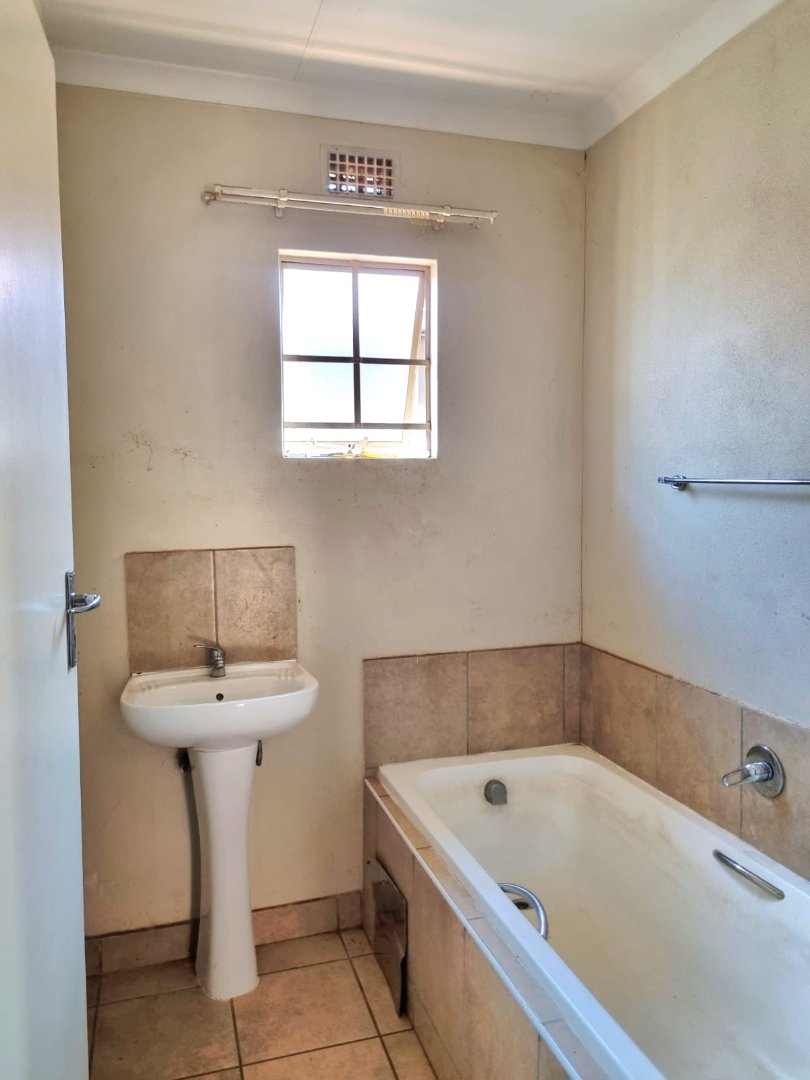2 Bedroom Property for Sale in Sky City Gauteng