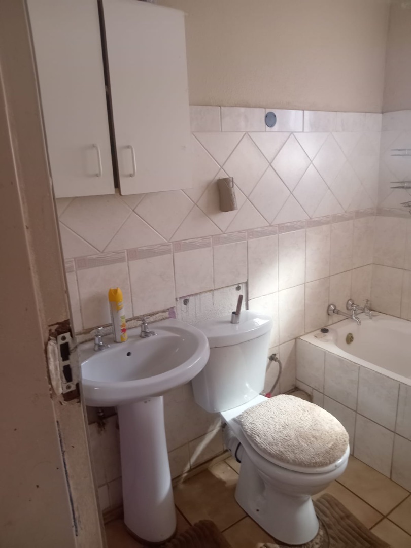  Bedroom Property for Sale in Ga-rankuwa Unit 17 Gauteng