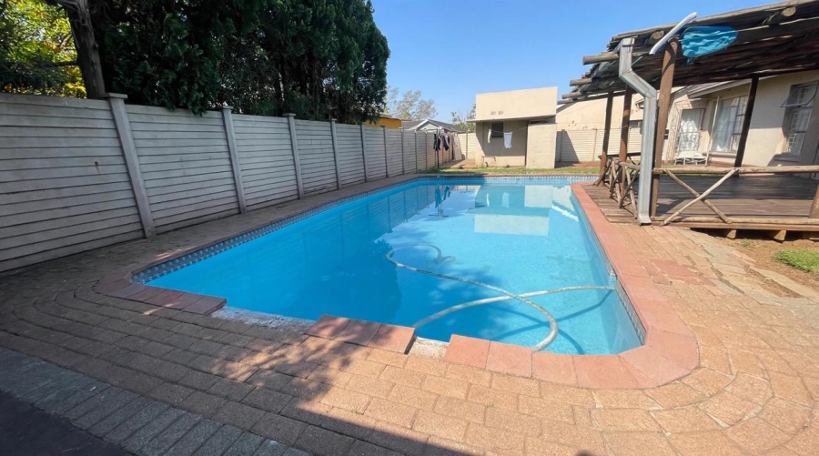 9 Bedroom Property for Sale in Vanderbijlpark CE 5 Gauteng