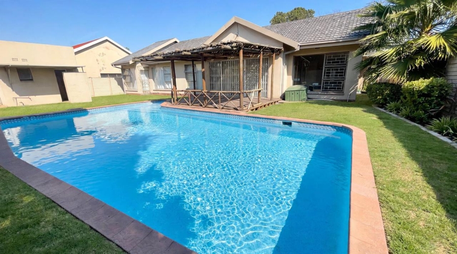 9 Bedroom Property for Sale in Vanderbijlpark CE 5 Gauteng