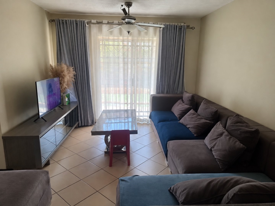 To Let 2 Bedroom Property for Rent in Karenpark Gauteng