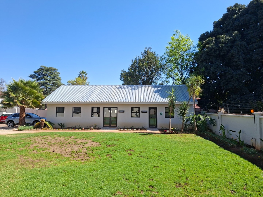 To Let Commercial Property for Rent in Alphen Park Gauteng