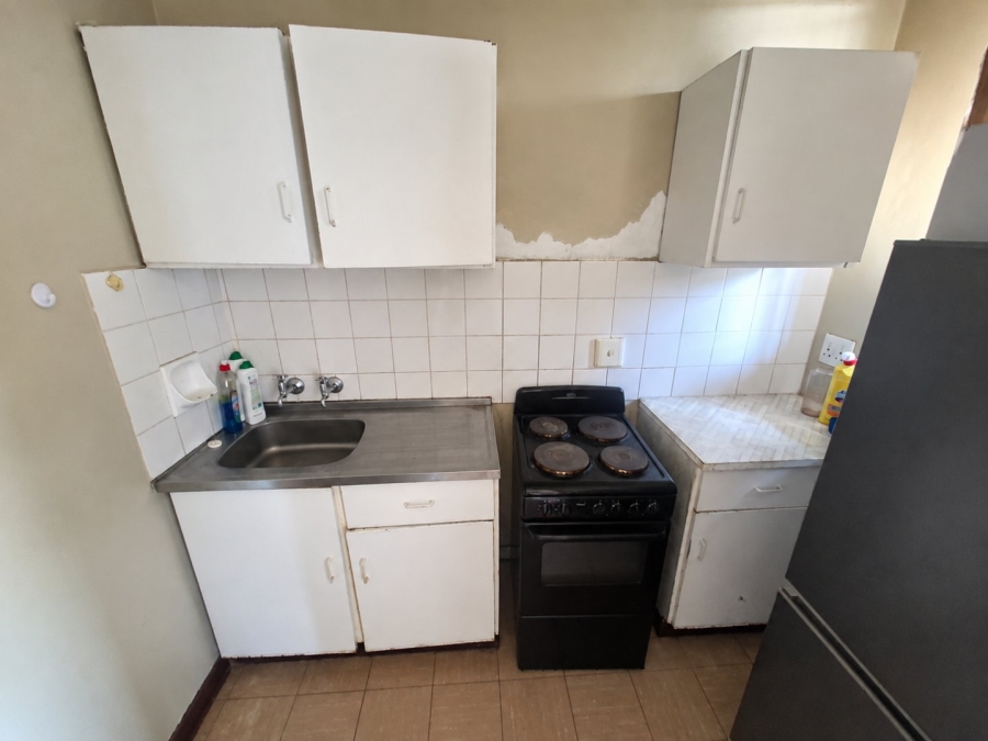 To Let 1 Bedroom Property for Rent in Arcadia Gauteng
