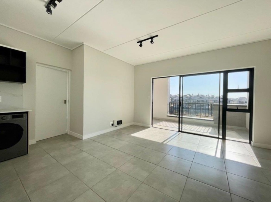 To Let 1 Bedroom Property for Rent in Waterfall Gauteng