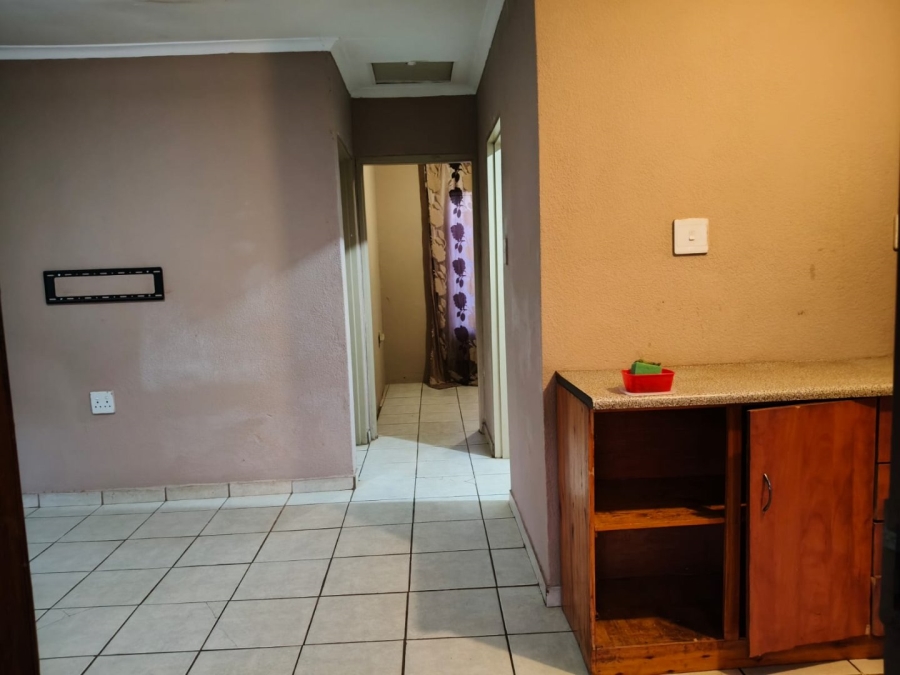 To Let 2 Bedroom Property for Rent in Soshanguve VV Gauteng