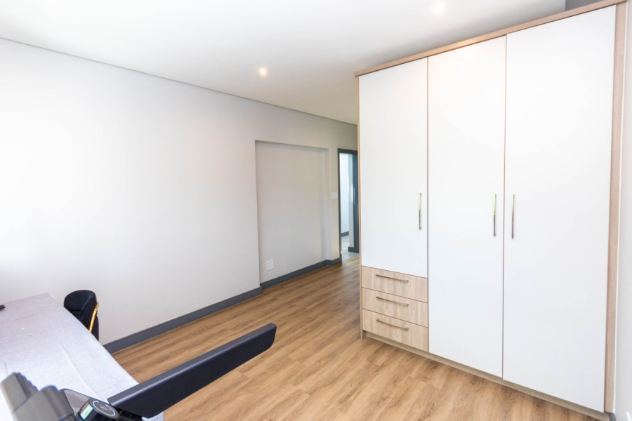 To Let 3 Bedroom Property for Rent in Bryanston Gauteng