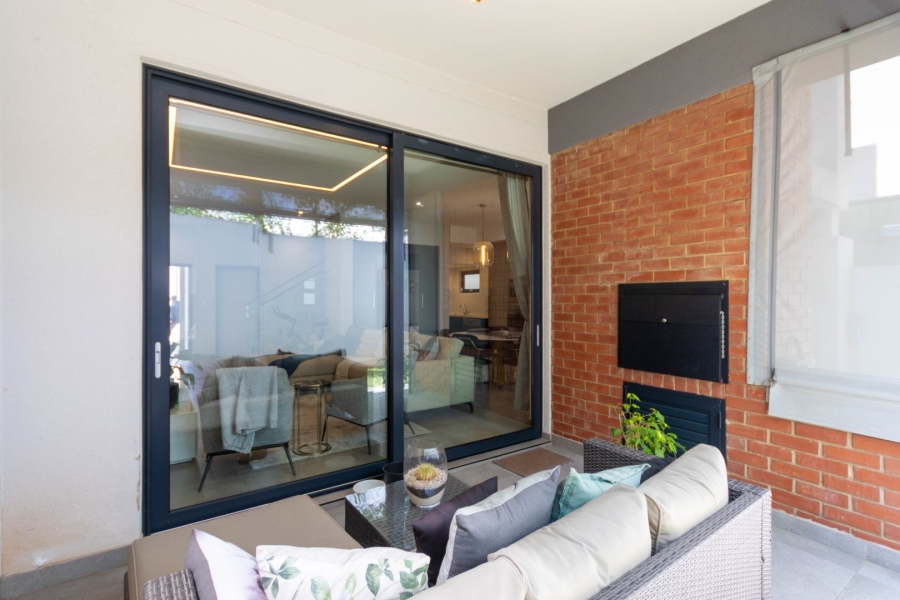 To Let 3 Bedroom Property for Rent in Bryanston Gauteng