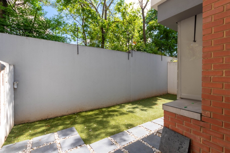 To Let 3 Bedroom Property for Rent in Bryanston Gauteng