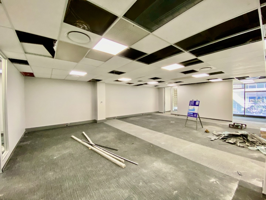 To Let Commercial Property for Rent in Doringkloof Gauteng