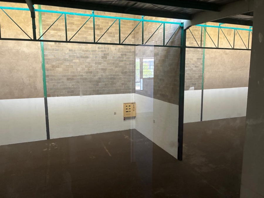 To Let Commercial Property for Rent in Driehoek Gauteng