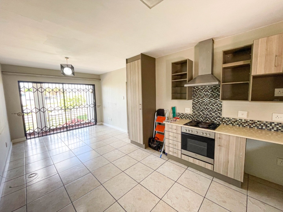To Let 2 Bedroom Property for Rent in Edenburg Gauteng