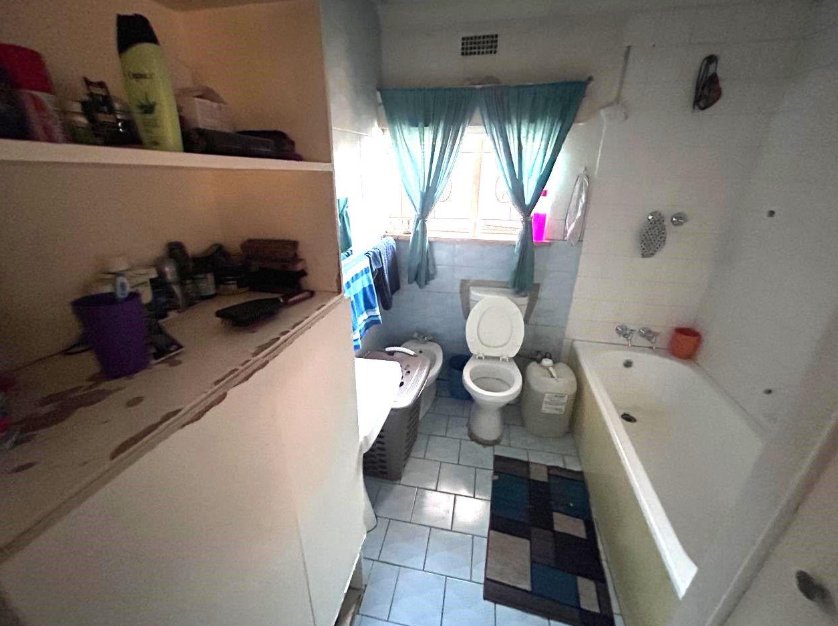 4 Bedroom Property for Sale in Bezuidenhout Valley Gauteng