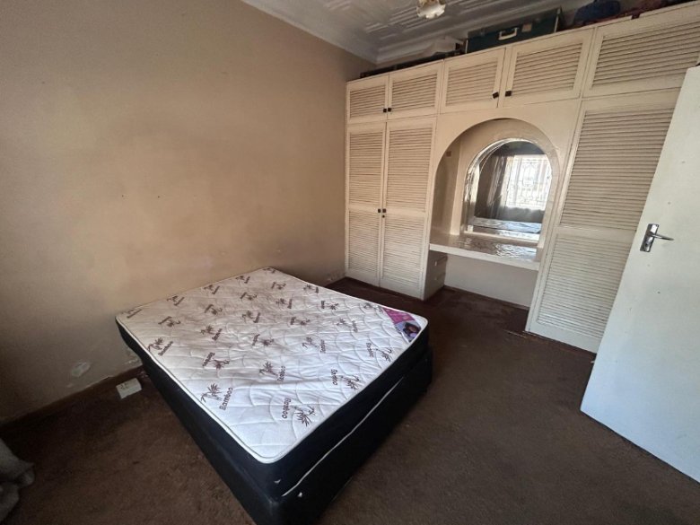 4 Bedroom Property for Sale in Bezuidenhout Valley Gauteng