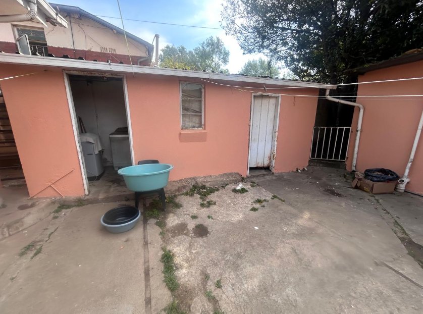 4 Bedroom Property for Sale in Bezuidenhout Valley Gauteng