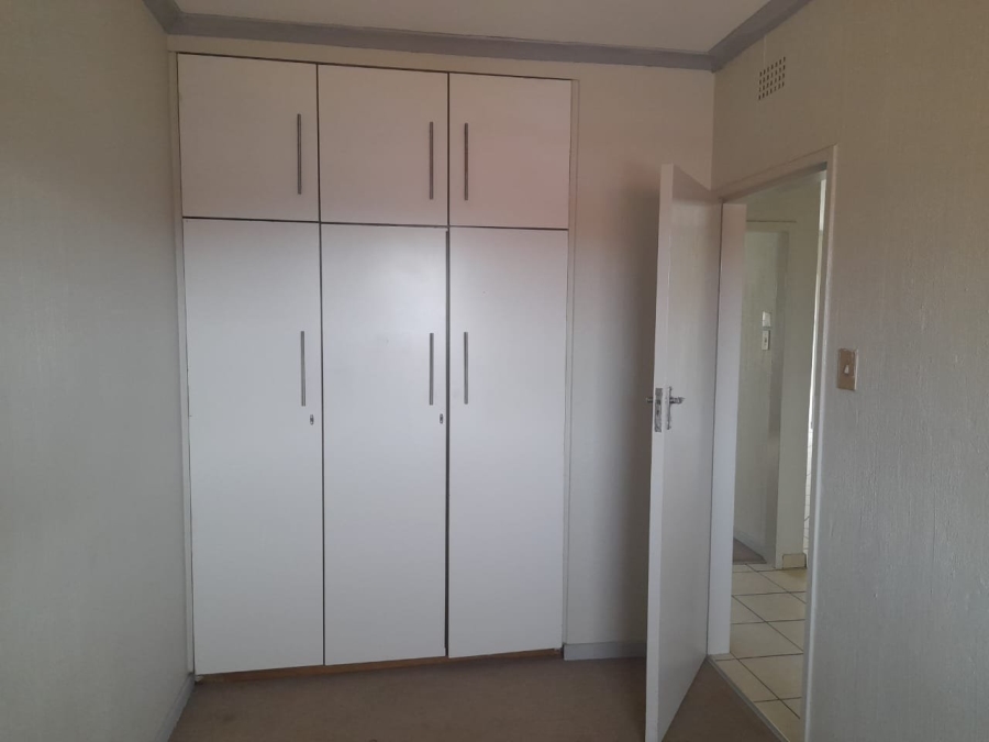 2 Bedroom Property for Sale in Dayanglen Gauteng