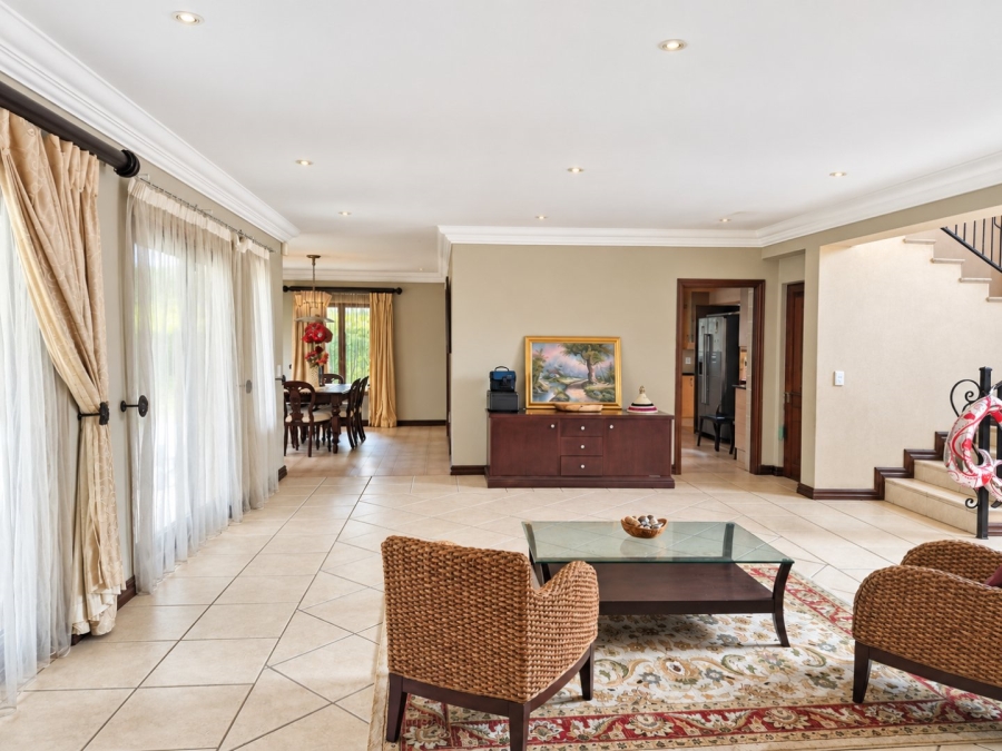 6 Bedroom Property for Sale in Bryanston Gauteng