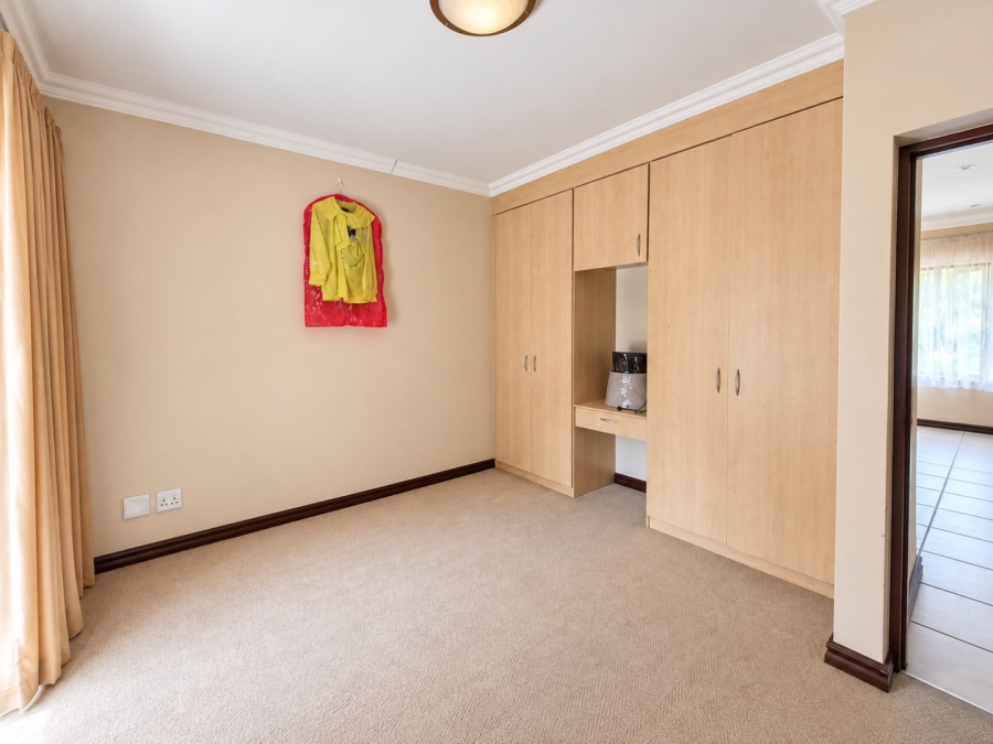 6 Bedroom Property for Sale in Bryanston Gauteng
