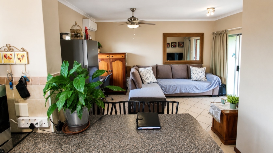 2 Bedroom Property for Sale in Monavoni Gauteng