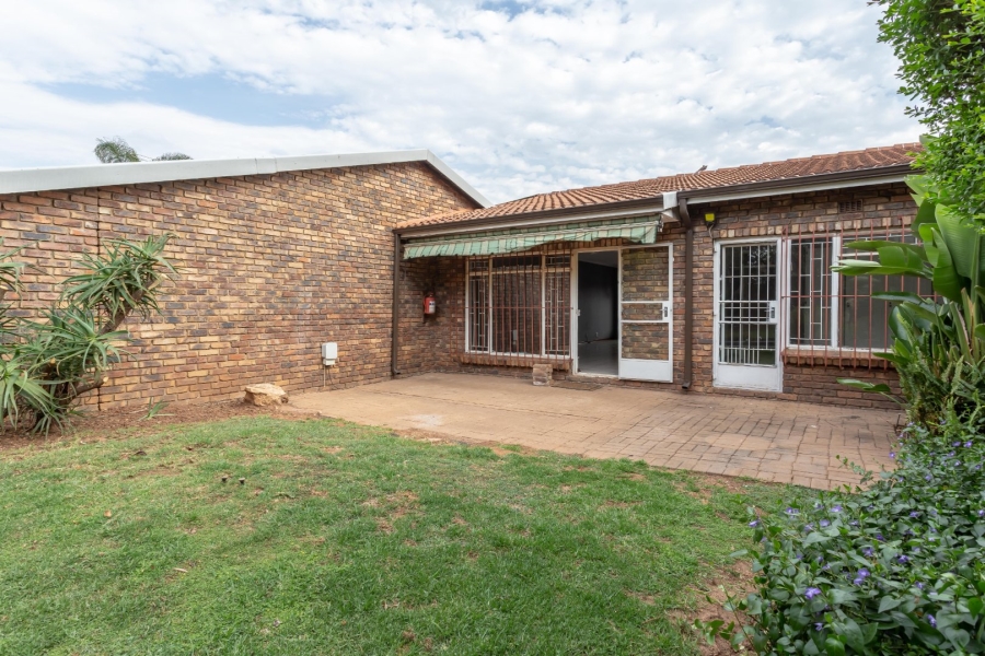 1 Bedroom Property for Sale in Northwold Gauteng
