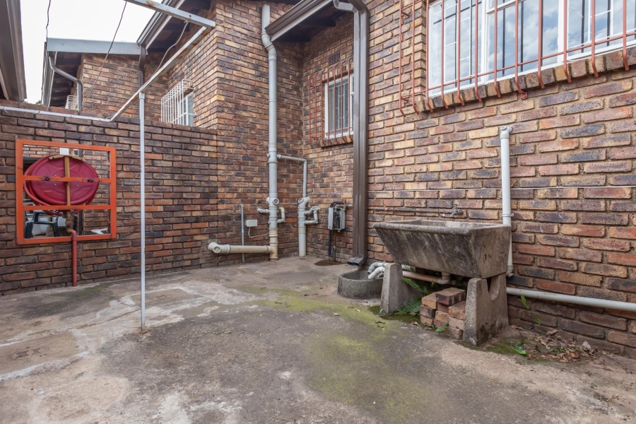 1 Bedroom Property for Sale in Northwold Gauteng
