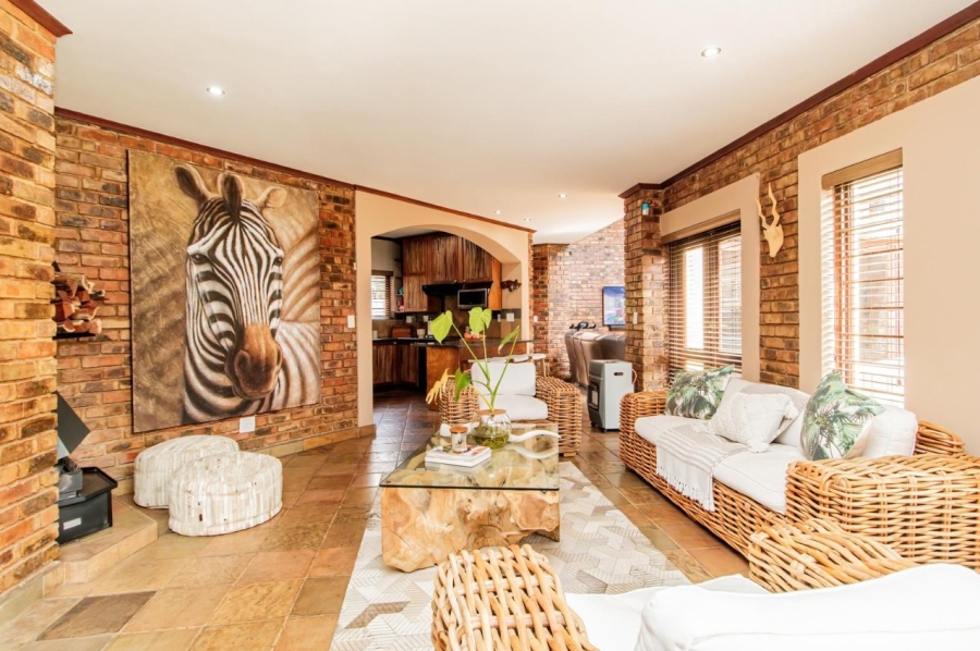 3 Bedroom Property for Sale in Glen Marais Gauteng