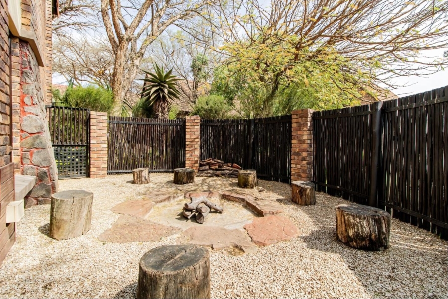 3 Bedroom Property for Sale in Glen Marais Gauteng