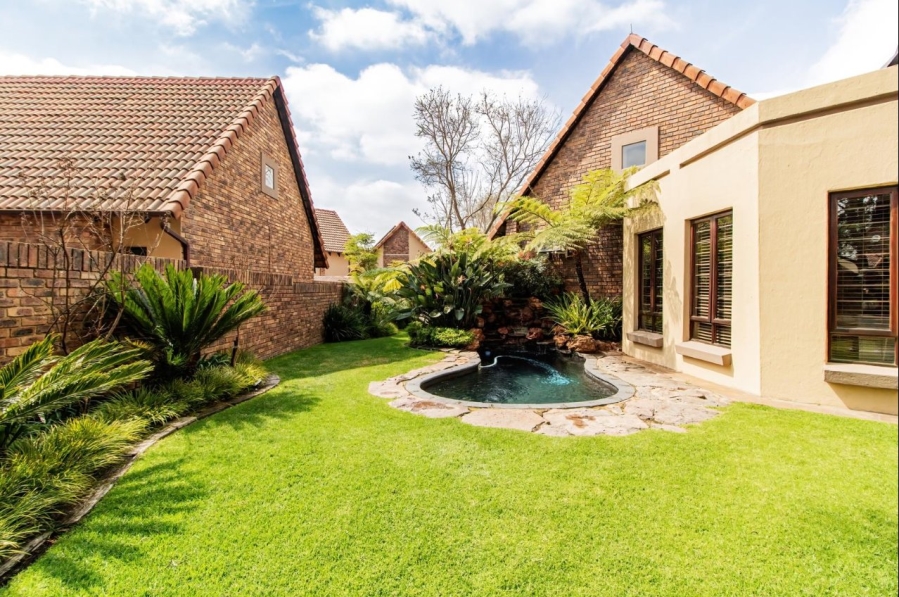 3 Bedroom Property for Sale in Glen Marais Gauteng