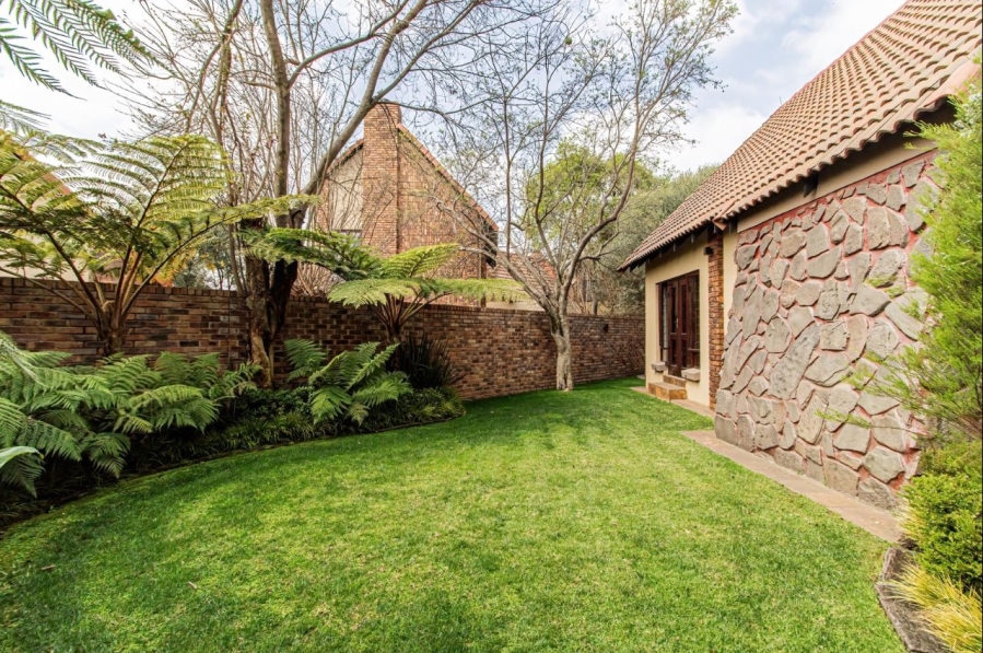 3 Bedroom Property for Sale in Glen Marais Gauteng