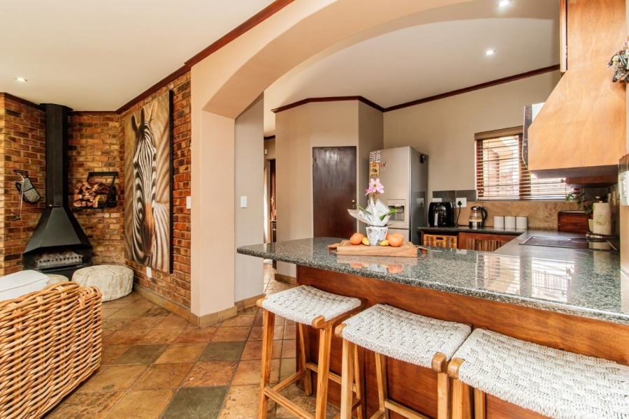 3 Bedroom Property for Sale in Glen Marais Gauteng
